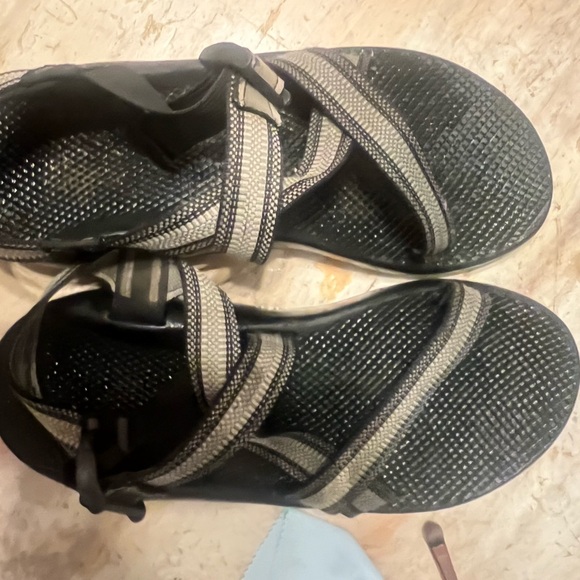 Size 11 Men’s Chaco - Picture 2 of 2